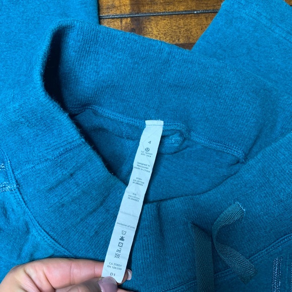 LULULEMON || Shorts - Picture 4 of 5